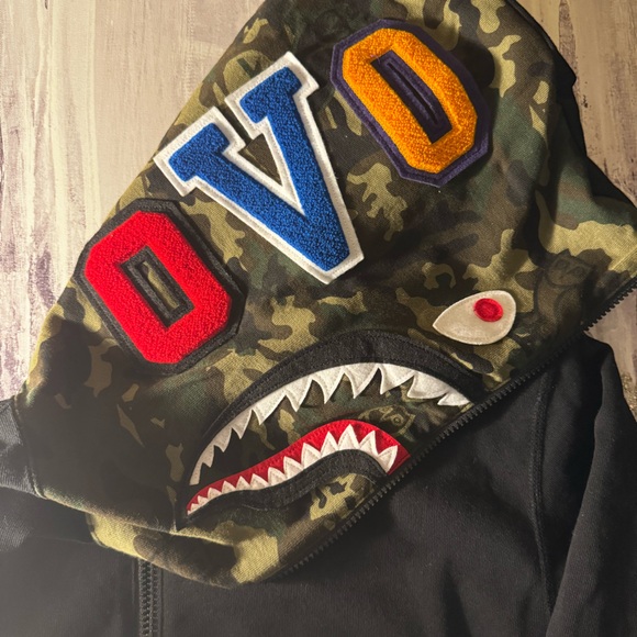 BAPE X OVO SWEATSUIT - Picture 2 of 16